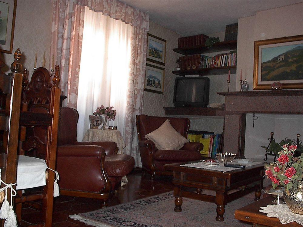 Couette-café Chiara Olbia